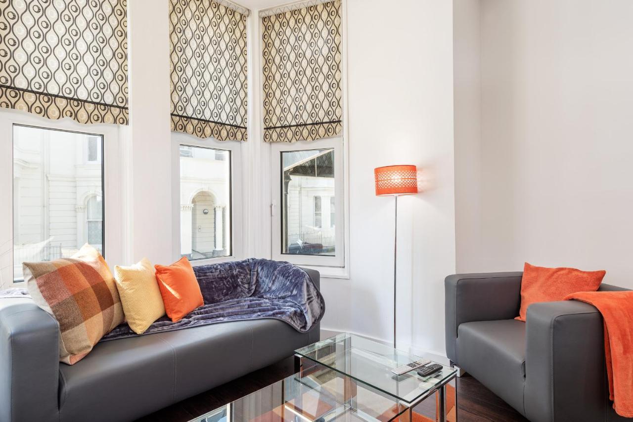 Strathmore House Apartments Плімут Екстер'єр фото
