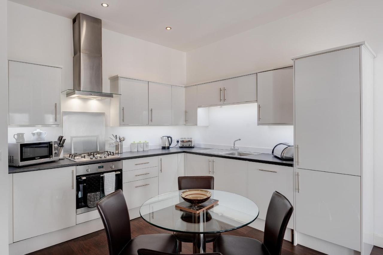 Strathmore House Apartments Плімут Екстер'єр фото