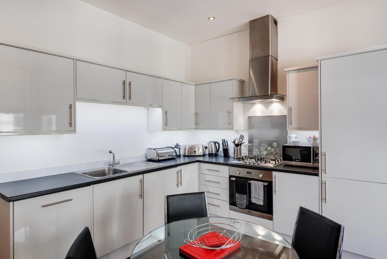 Strathmore House Apartments Плімут Екстер'єр фото